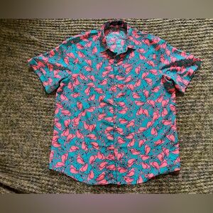 SSLR Men's Hawaiian Shirt, Large, Pink Flamingos, blue background, Short Sleeves